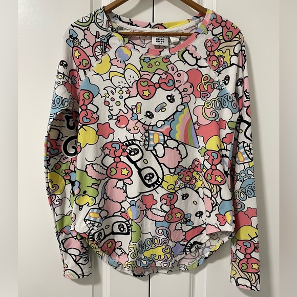 #144-HELLO KITTY- long sleeve graphic shirt - Picture 1 of 3